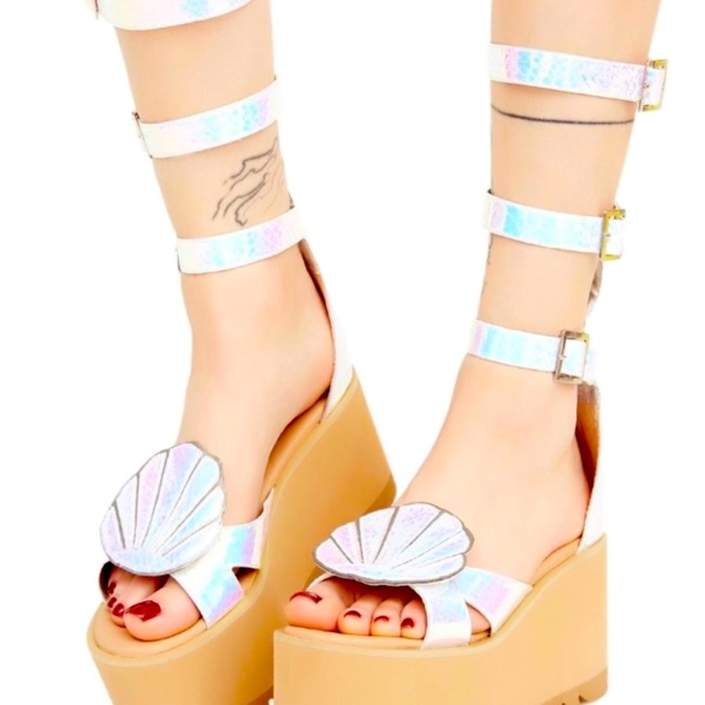 Dolls Kill Sugar Baby Iridescent Mermaid Platform 9
